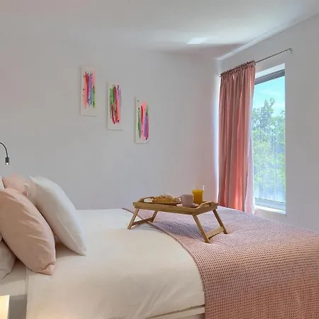 3 Bedroomcozy In بيت للعطل