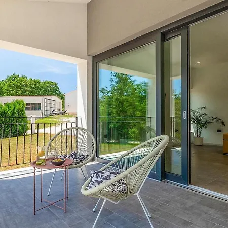 بيت للعطل 3 Bedroomcozy In